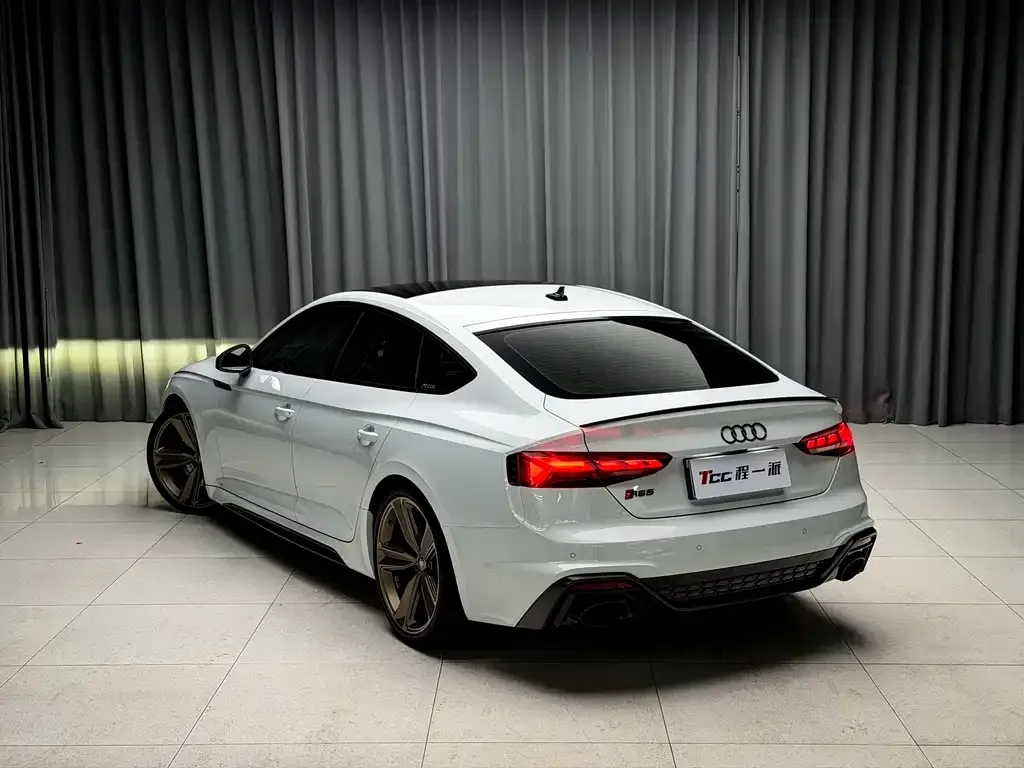 Audi RS 5 2022 из CN, фото 10