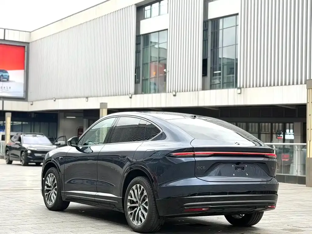 NIO EC6 — фото 7