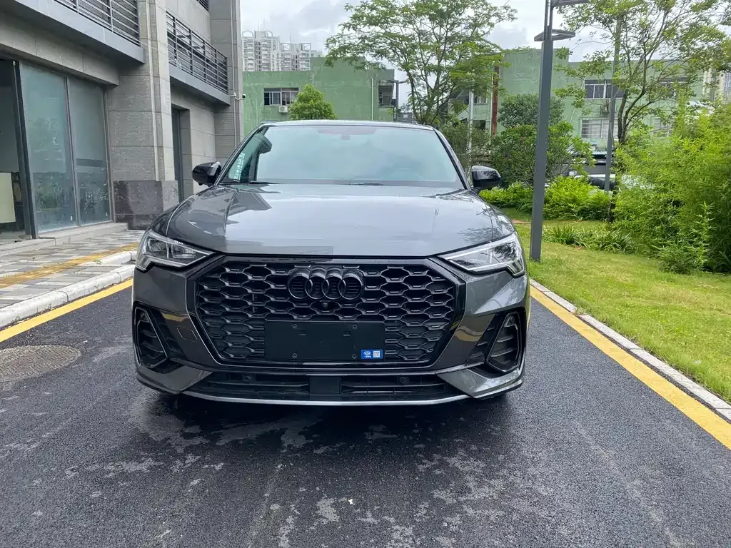 Audi Q3 Sportback — фото 5