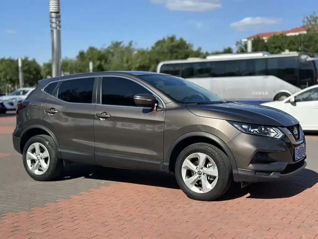 Nissan Qashqai — фото 3