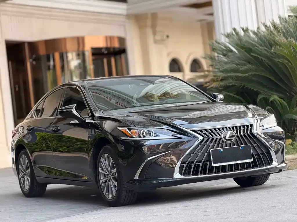 Lexus ES 2024 из CN, фото 4
