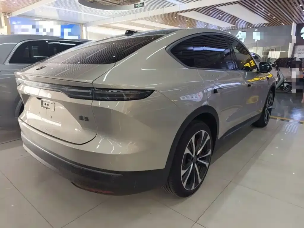 NIO EC7 — фото 7