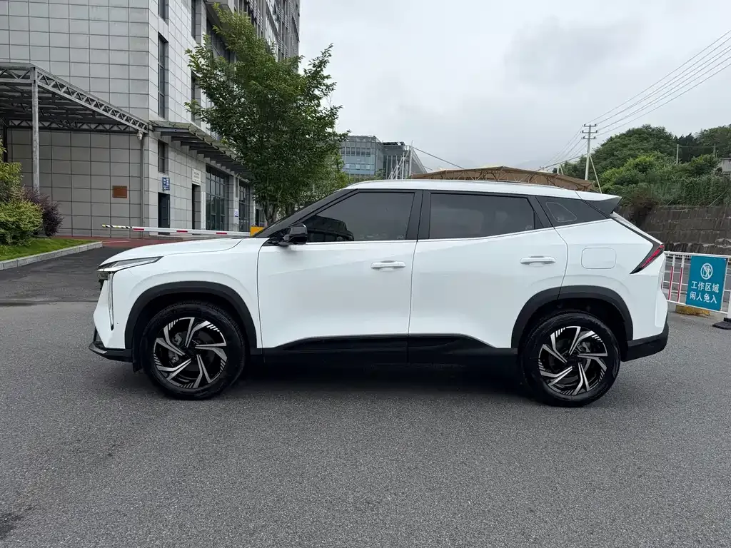 Geely Boyue 2023 из CN, фото 9