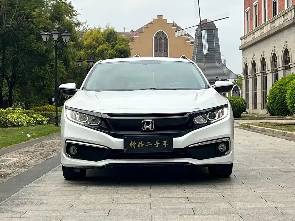 Honda Civic — фото 9