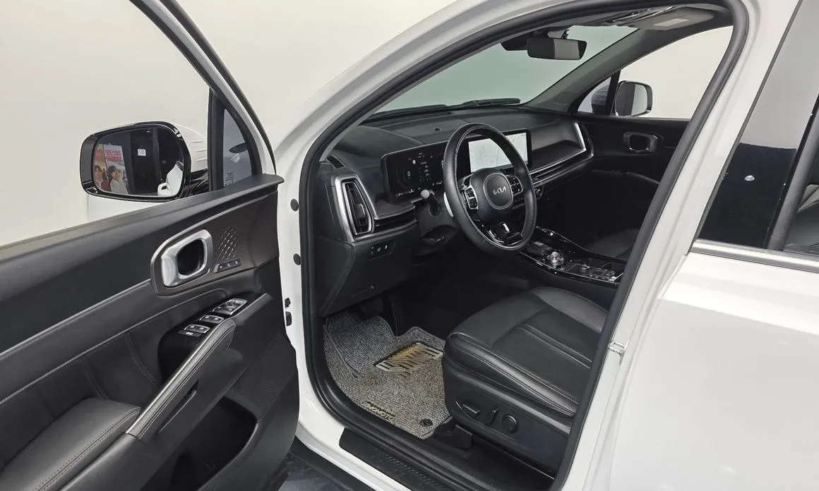 Kia Sorento — фото 6