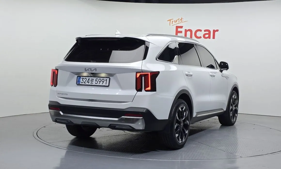 Kia Sorento — фото 4