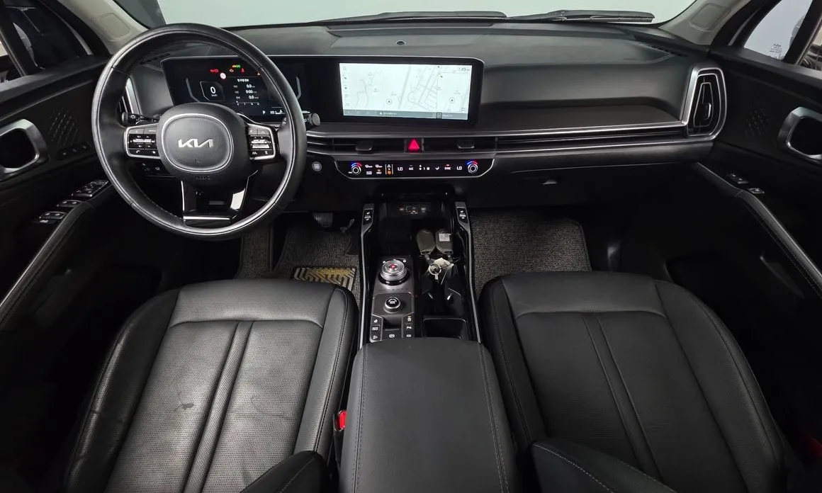 Kia Sorento — фото 10