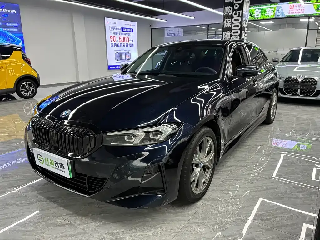 BMW i3 — фото 1