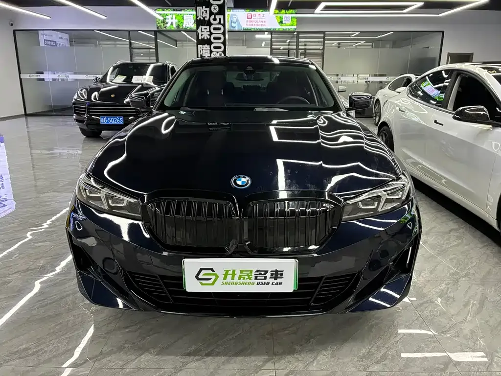 BMW i3 — фото 10