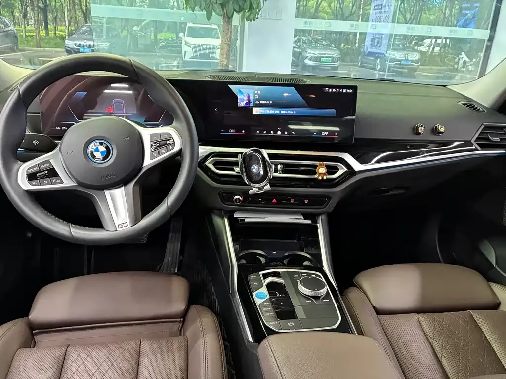 BMW i3 — фото 2