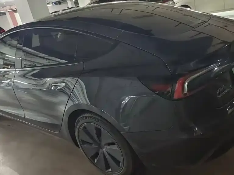 Tesla Model 3 — фото 6
