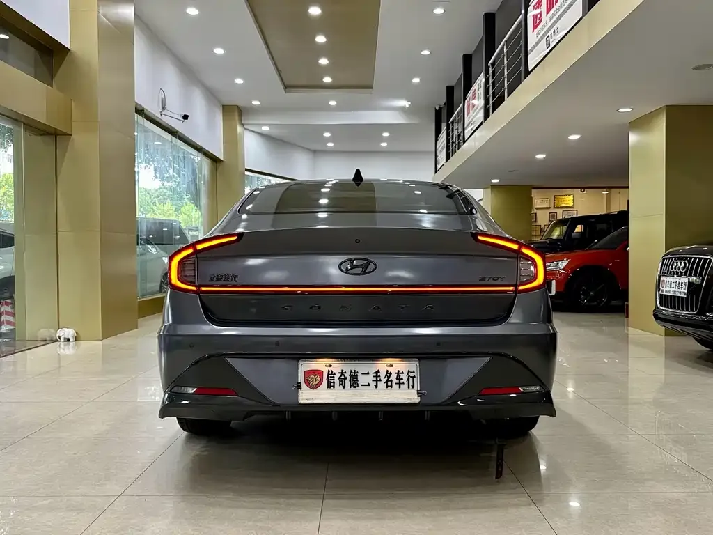 Hyundai Sonata — фото 6
