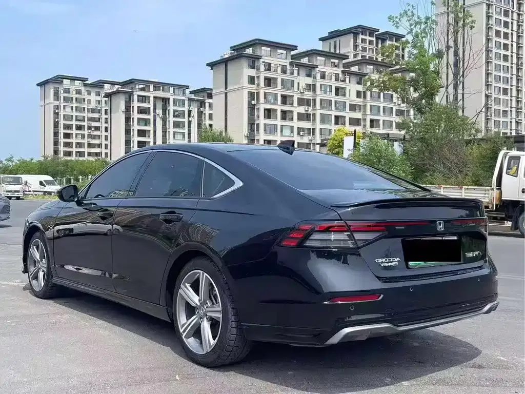 Honda Accord New Energy — фото 8