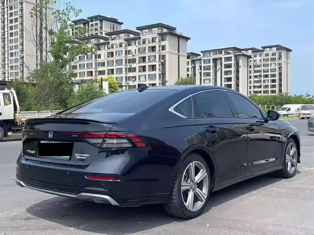 Honda Accord New Energy — фото 9