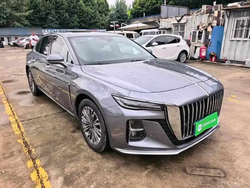Hongqi H5 — фото 8