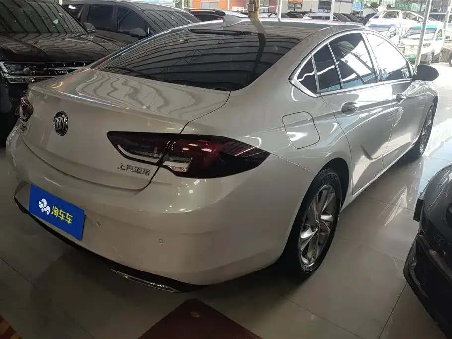 Buick Regal — фото 10