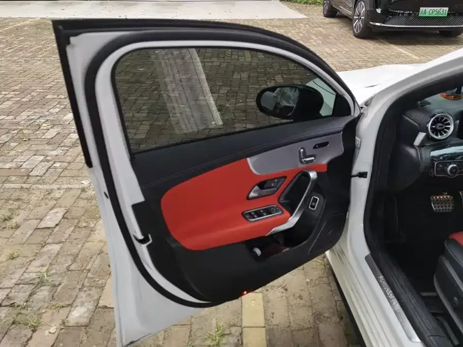 Mercedes-Benz A-Class AMG — фото 6