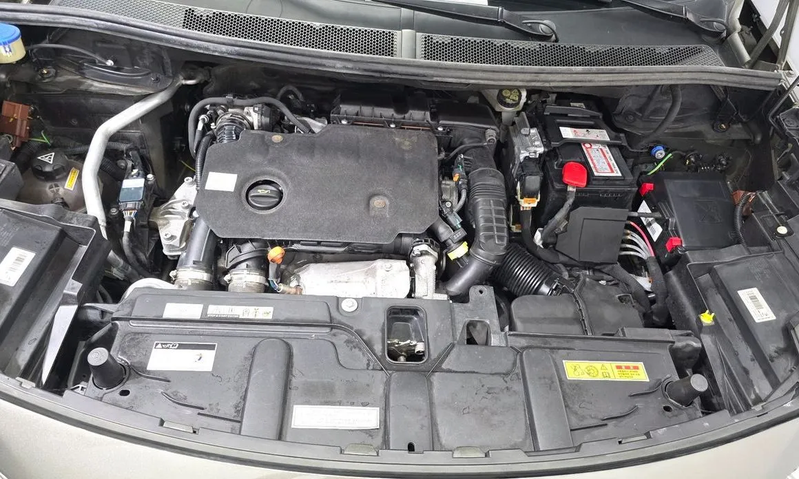 Peugeot 3008 2021 из KR, фото 8