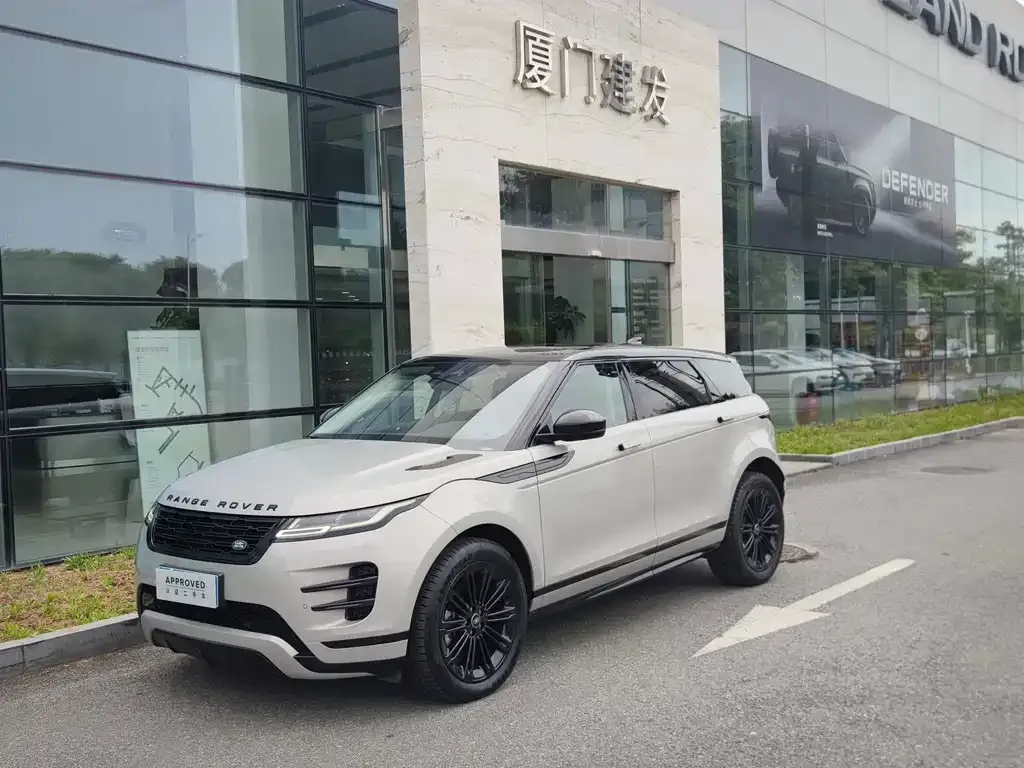 Land Rover Evoque — фото 1