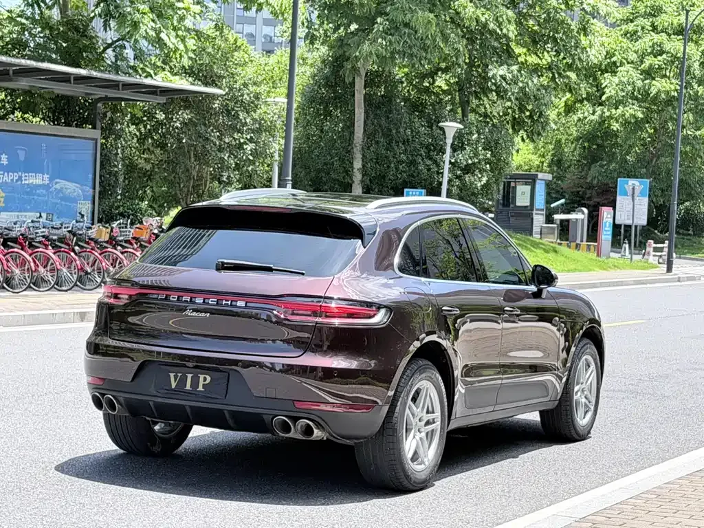Porsche Macan — фото 8