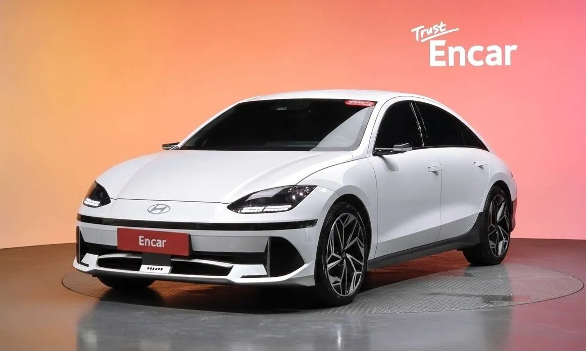 Hyundai Ioniq6 — фото 1