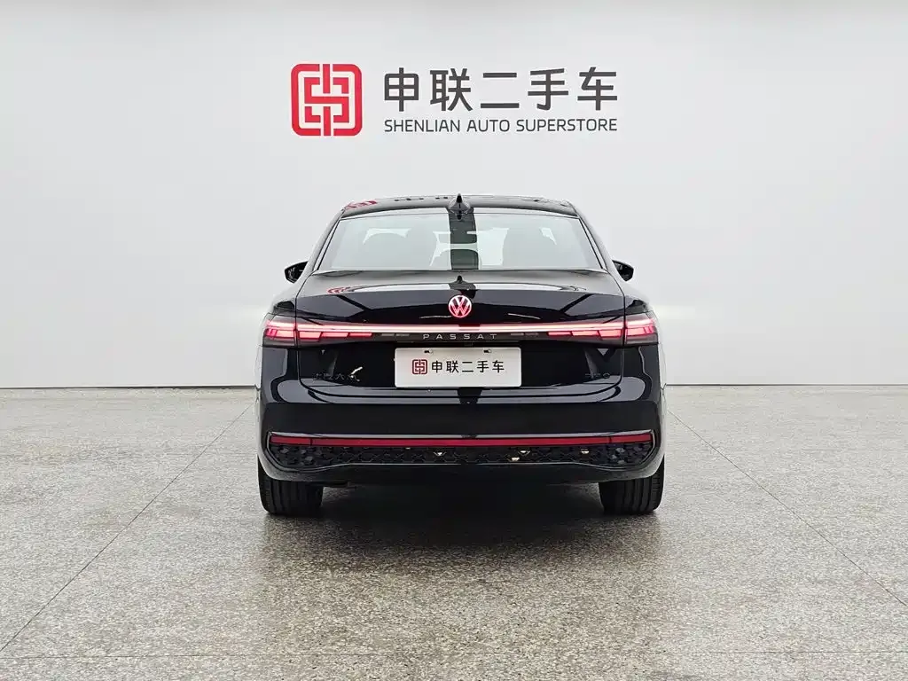 Volkswagen Passat — фото 6
