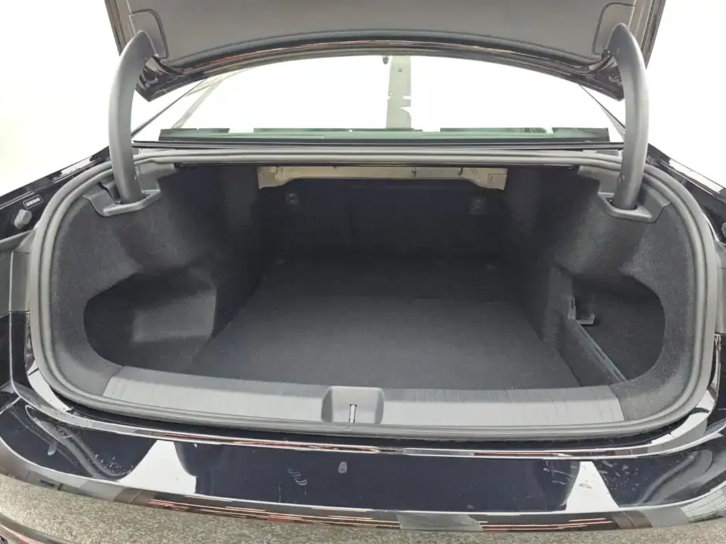 Volkswagen Passat — фото 4