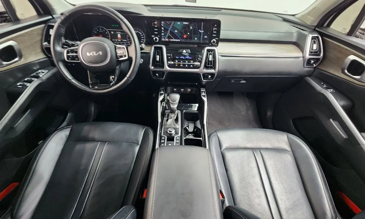 Kia Sorento — фото 4