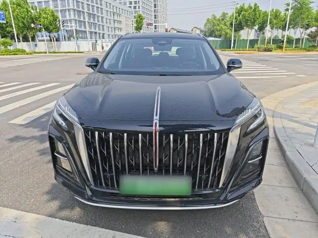 Hongqi HS3 PHEV — фото 4