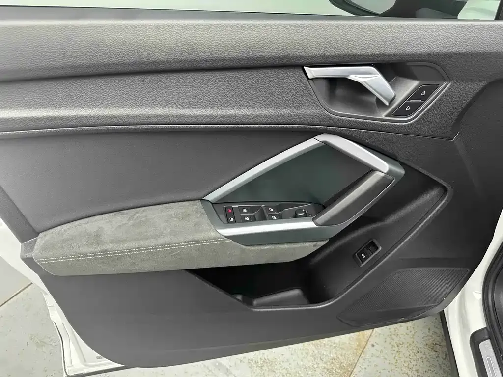 Audi Q3 Sportback 2022 из CN, фото 9