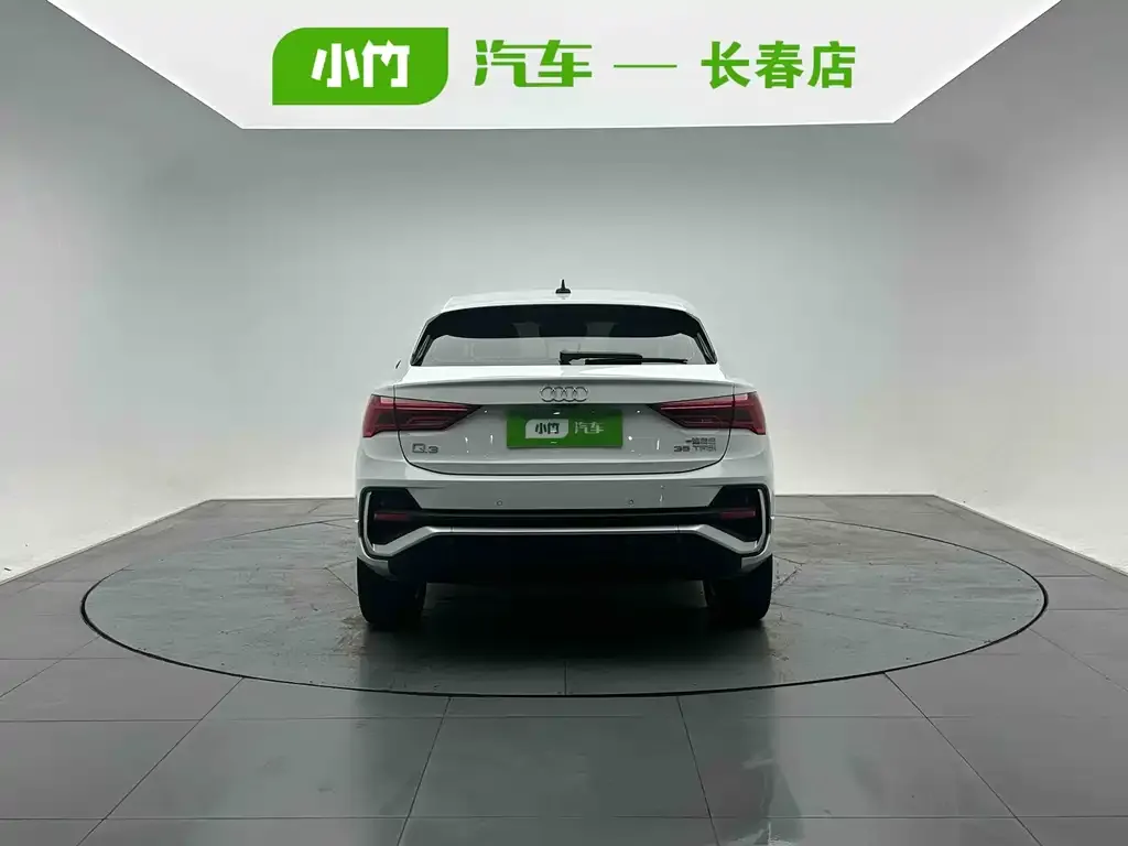 Audi Q3 Sportback 2022 из CN, фото 7