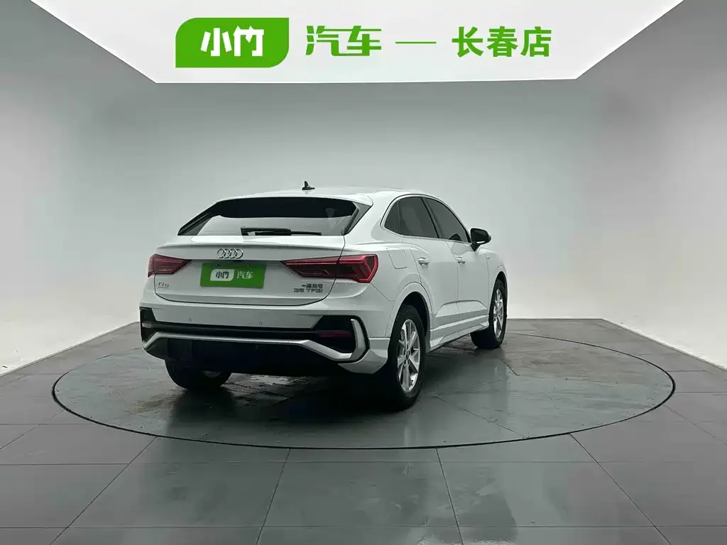 Audi Q3 Sportback 2022 из CN, фото 4