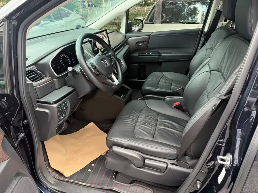Honda Odyssey 2024 из CN, фото 3