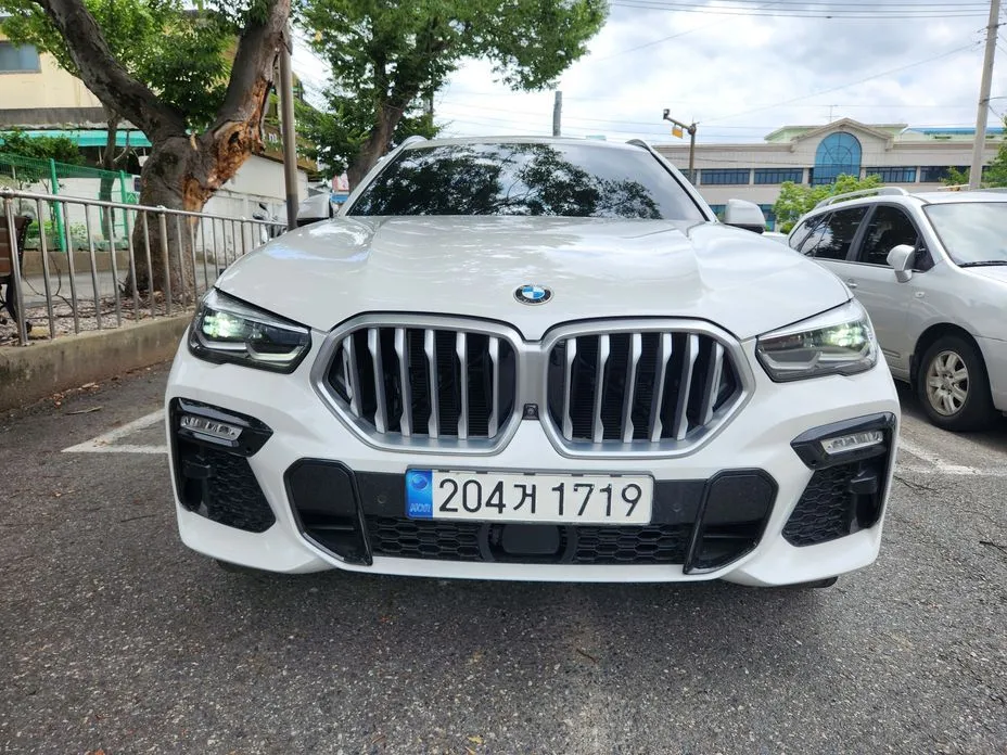 BMW X6 — фото 1