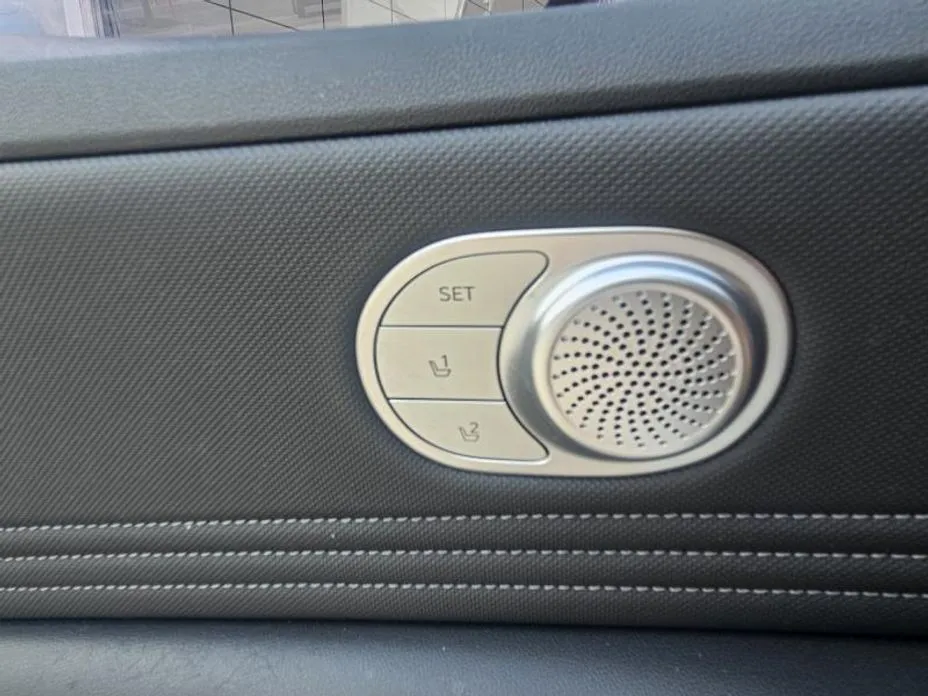 Hyundai AVANTE — фото 4