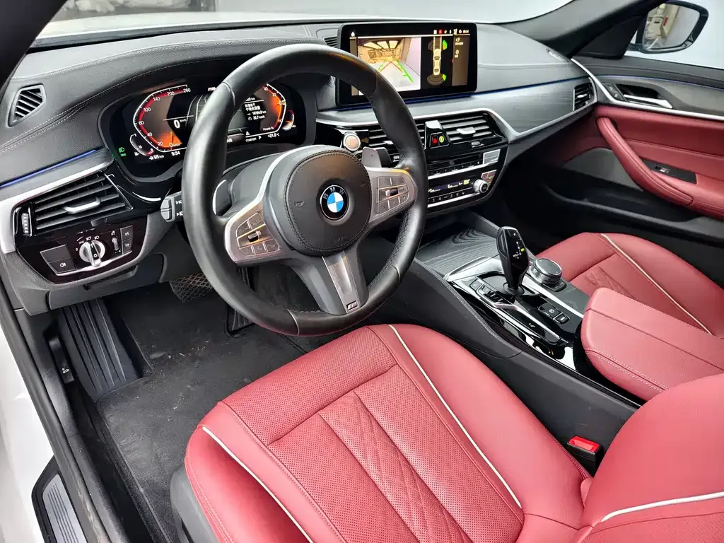 BMW 5 Series — фото 4