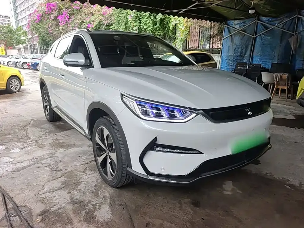 BYD PLUS New Energy — фото 4