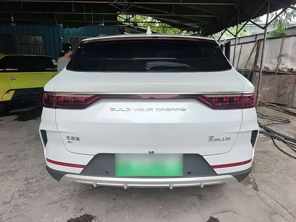 BYD PLUS New Energy — фото 10