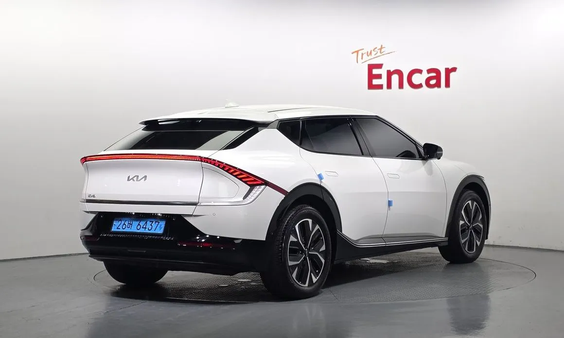 Kia EV6 — фото 3