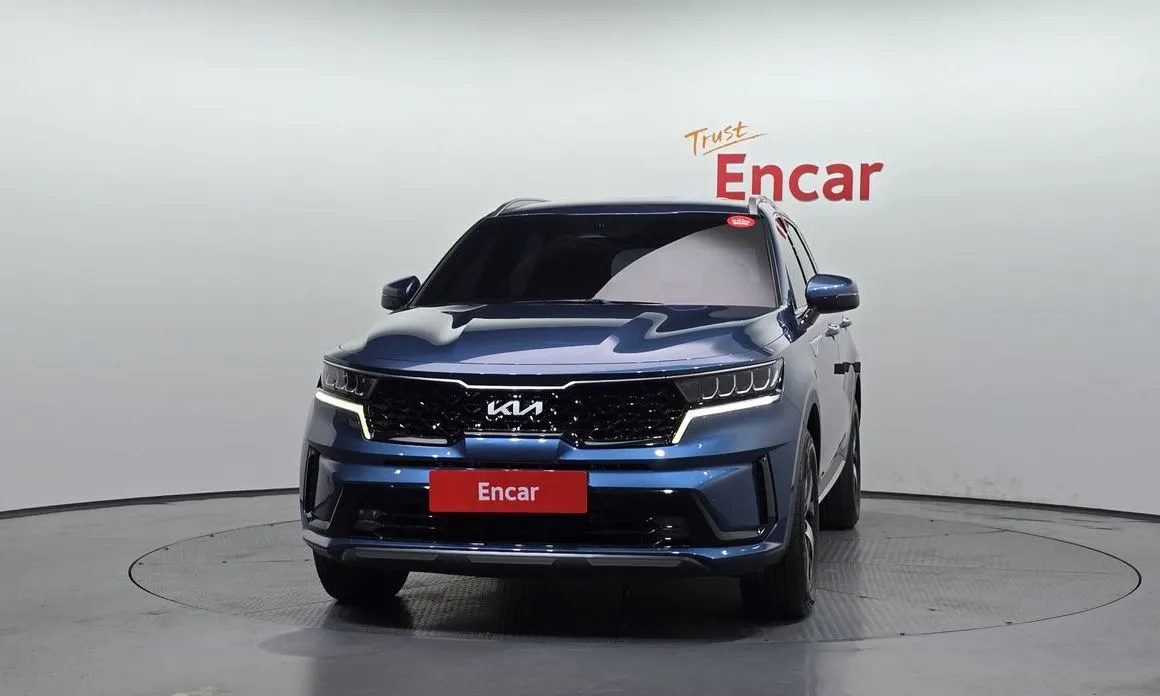 Kia Sorento — фото 5