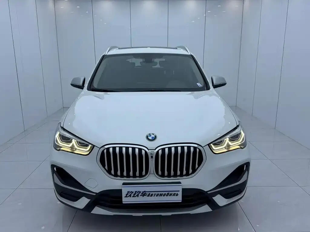 BMW X1 — фото 2