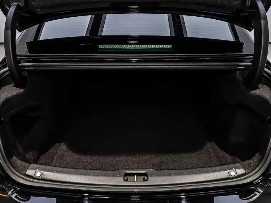 Volvo S90 — фото 5