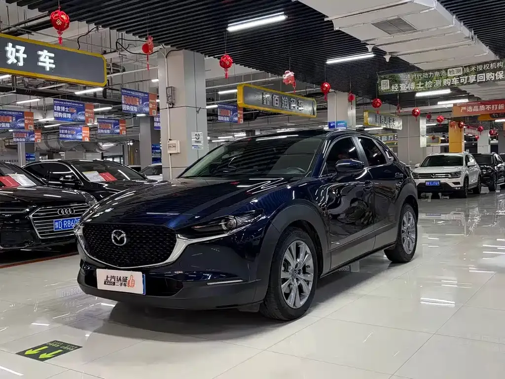 Mazda CX-30 — фото 1