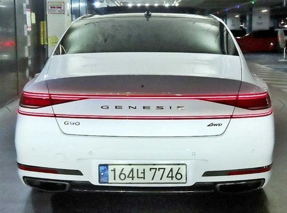 Genesis G90 — фото 10