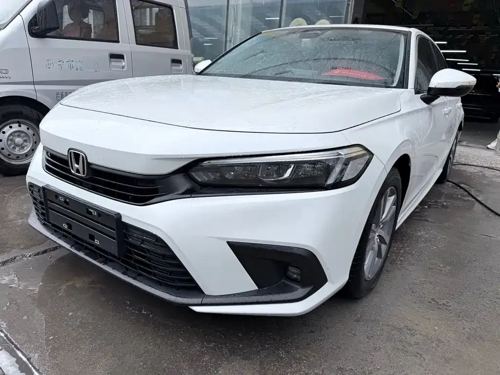 Honda Civic — фото 1