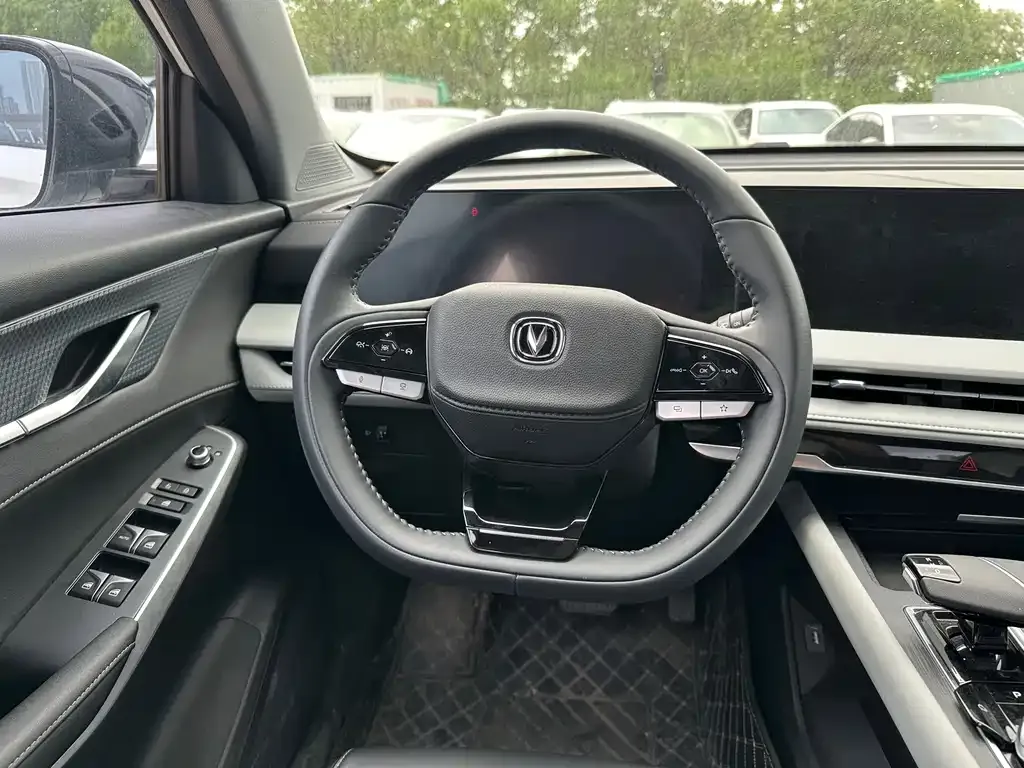 Changan CS75PLUS 2024 из CN, фото 6