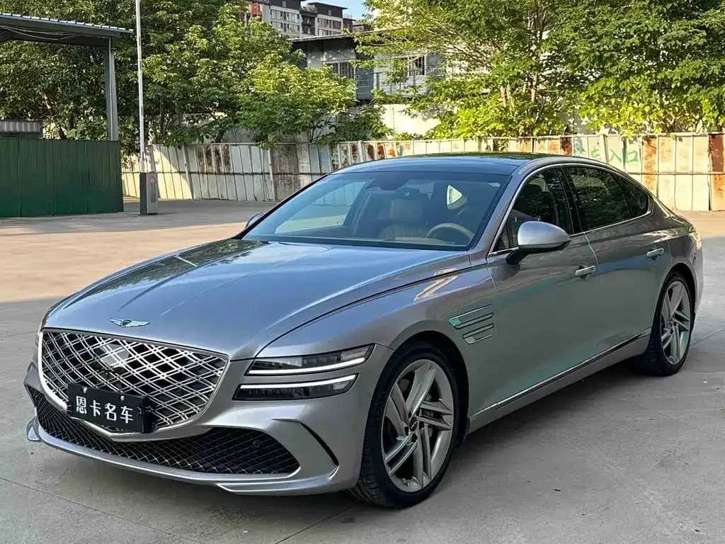 Genesis G80 — фото 1