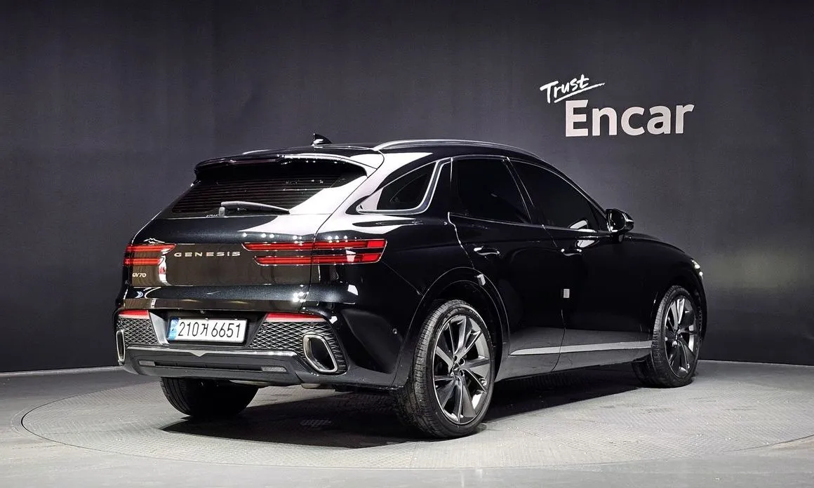 Genesis GV70 — фото 7
