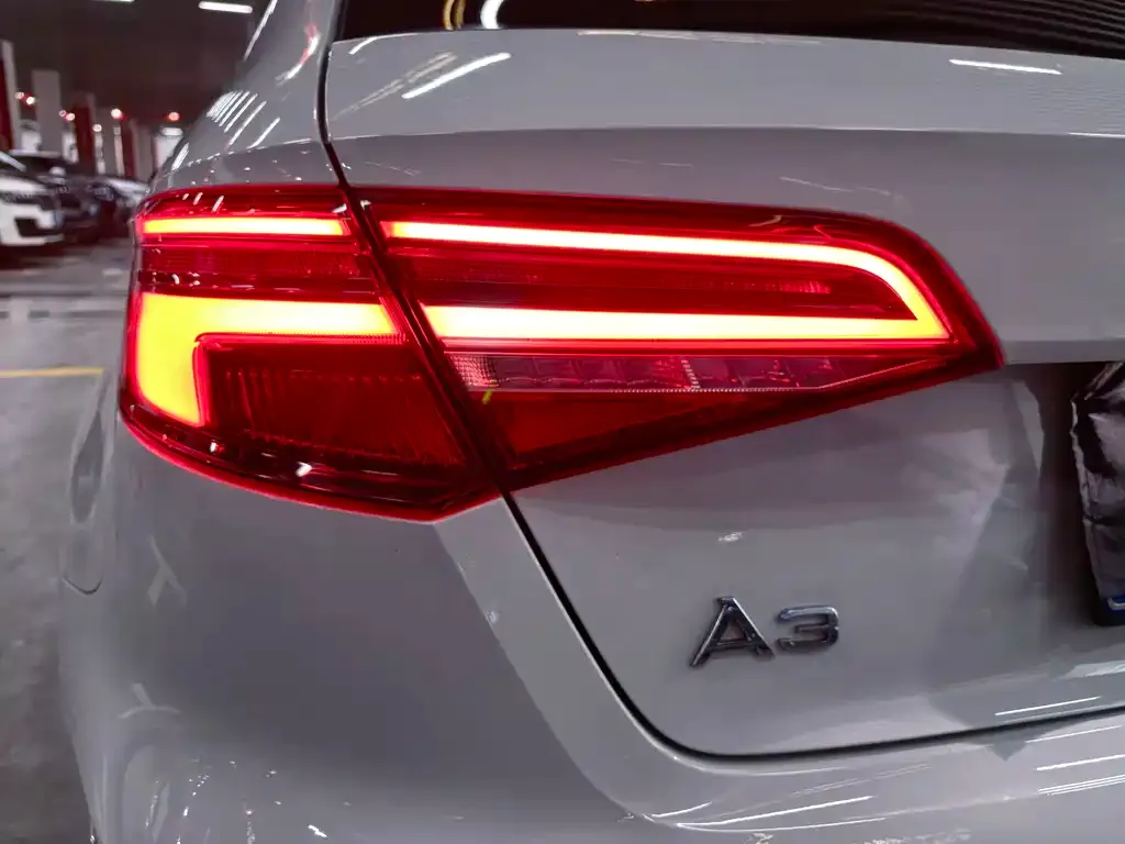 Audi A3 — фото 2