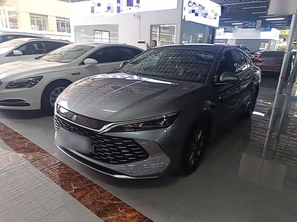 BYD Qin L — фото 7